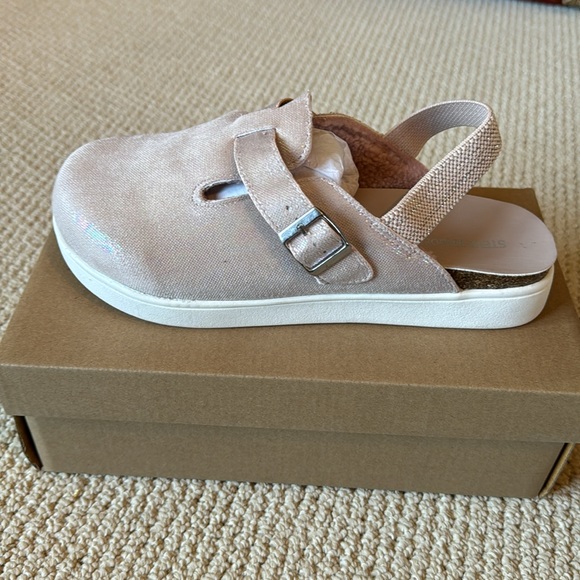 Steve Madden JFADE Blus size 5 **NEW w/Box** - Picture 2 of 4